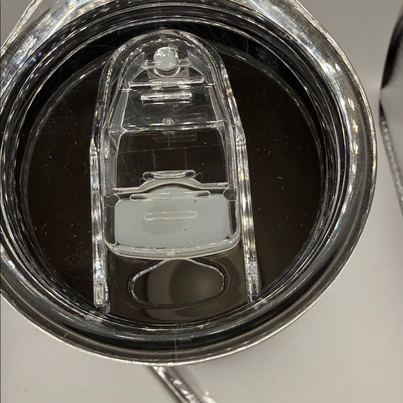 Navy Blue Slim Insulated 20 oz Tumbler with Clear Lid, reusable straw/brush - Picture 2 of 3